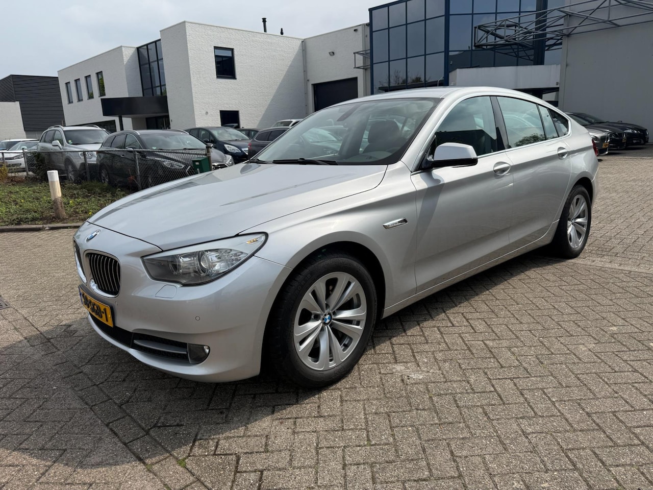 BMW 5-serie Gran Turismo - 530d High Executive Bj 2011 Exportprice EX BPM!! - AutoWereld.nl