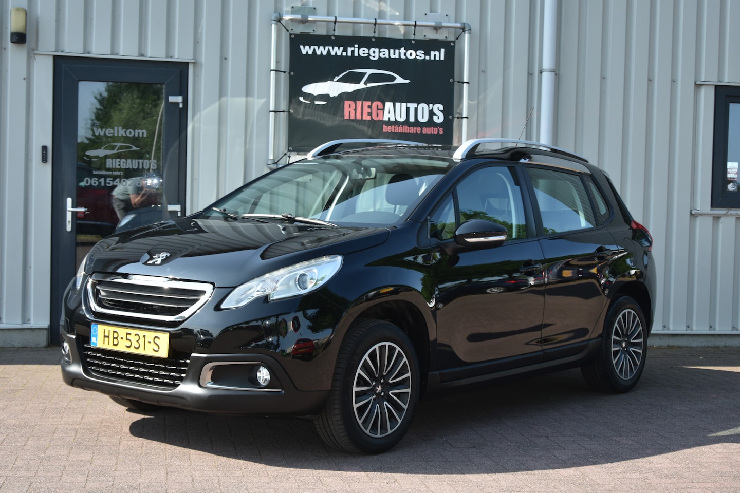 Peugeot 2008 - 1.2 82PK Active. ORG NL, Cruise, Navigatie, Panorama dak. - AutoWereld.nl