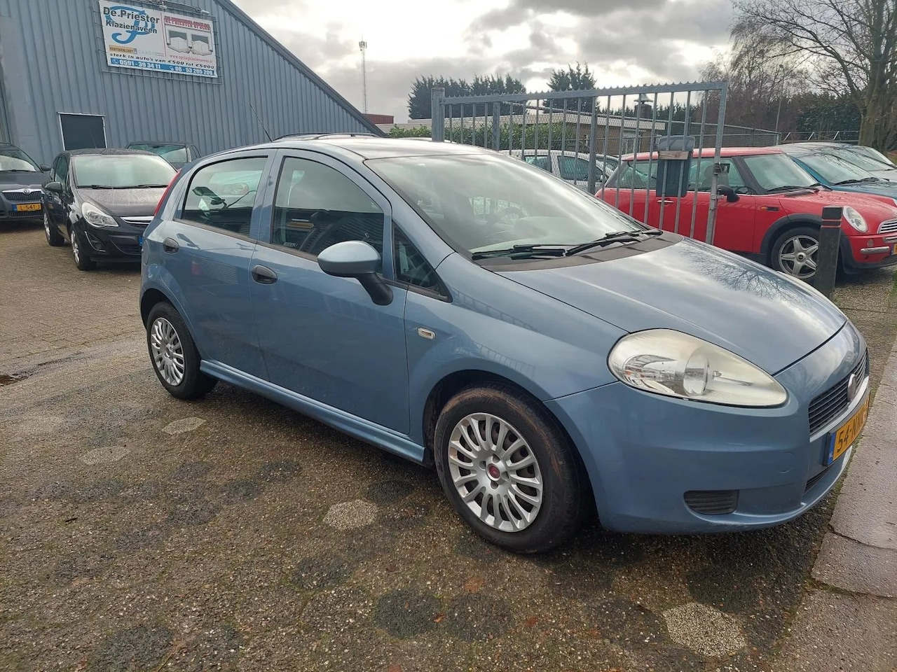 Fiat Grande Punto - Punto 1.3 Multijet 16v 85 Actual - AutoWereld.nl