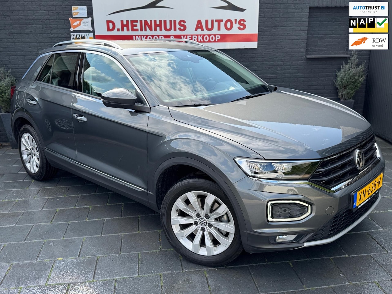 Volkswagen T-Roc - 2.0 TSI 4Motion Sport 4x4 190PK VIRUAL COCKPIT - AutoWereld.nl