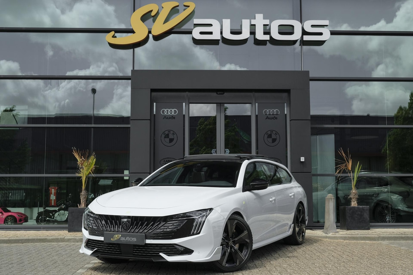 Peugeot 508 SW - 1.6 PSE 360pk HYbrid Panoramadak Massage Sportsound Focal audio 360 camera VOL VOL VOL!! - AutoWereld.nl