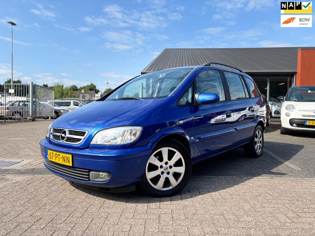 Opel Zafira - 2.2-16V Maxx Automaat 7 Persoons - AutoWereld.nl
