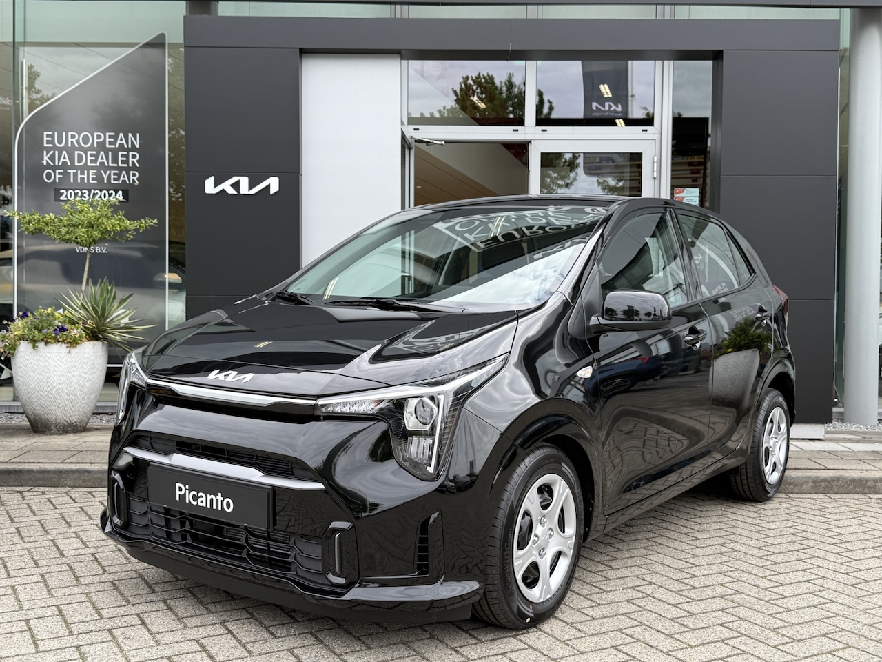 Kia Picanto - 1.0 DPI DynamicLine | Direct leverbaar | 10 jaar garantie | Info Bas: 0492-588982 Info Bas - AutoWereld.nl
