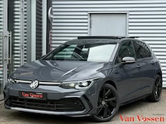Volkswagen Golf - 1.5 eTSI Blackstyle 3X R-Line|Pano|H&K|IQ Light|Sfeer|Camera|Carplay|ACC|