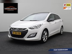 Hyundai i30 Wagon - 1.6 GDI i-Catcher 2014 Camera | Navigatie | Trekhaak | Cruise control | PDC | Climate cont