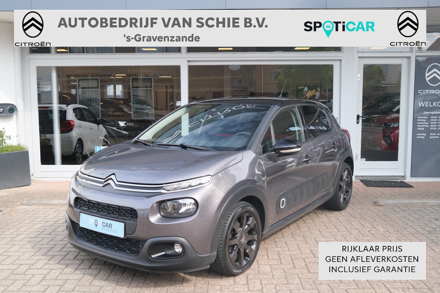 Citroën C3 - PT 110 Shine Automaat Camera | Navigatie | 17" | Key less - AutoWereld.nl