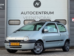 Renault Twingo - 1.2 Privilège NWE APK 126.000 KM NAP PANORAMADAK