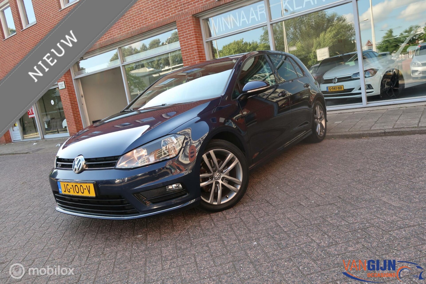Volkswagen Golf - 1.6 TDI R-Line Navi Airco Cruise con - AutoWereld.nl