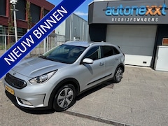 Kia Niro - 1.6 GDi Hybrid DynamicLine AIRCO I NAVIGATIE I AUTOMAAT I LAGE KM'S I LMV I PDC