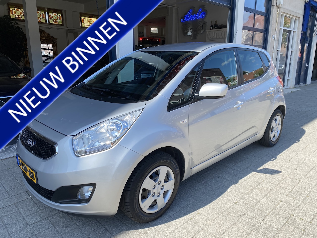 Kia Venga - 1.4 CVVT Plus Pack NL AUTO/NAVI/CAMERA - AutoWereld.nl