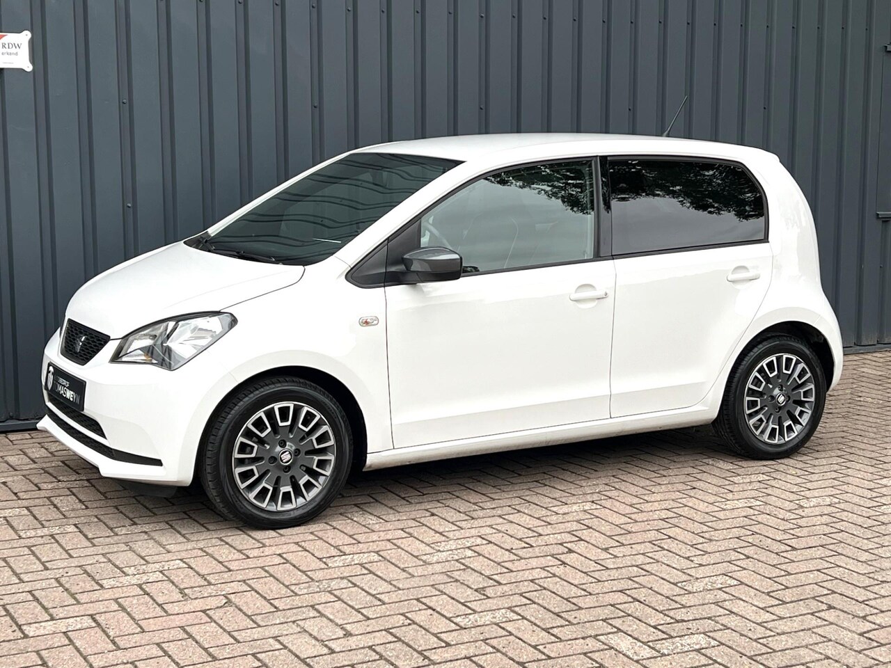 Seat Mii - 1.0 Sport Intense 1STE EIGENAAR!/BEATS AUDIO!/AIRCO!/ - AutoWereld.nl