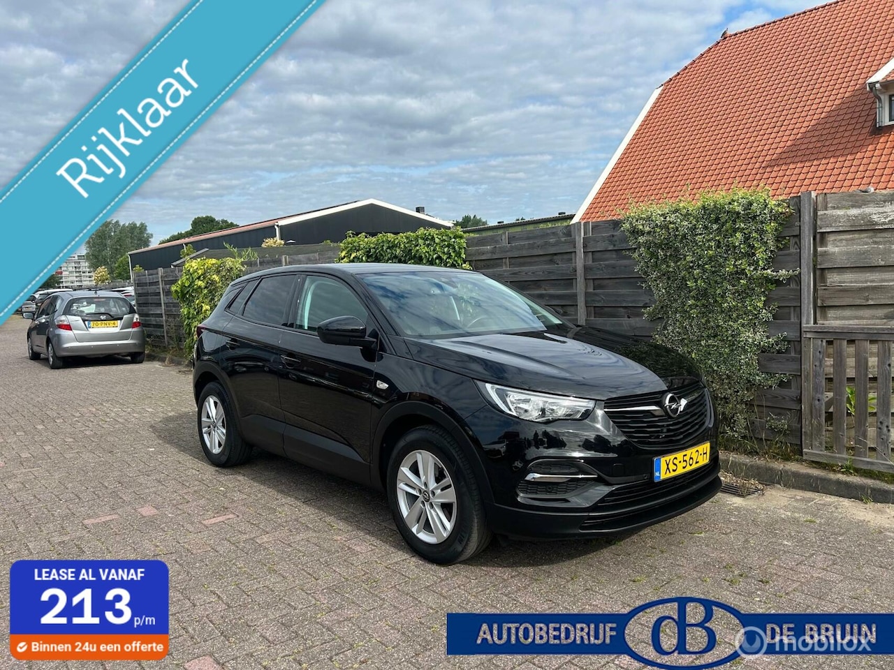 Opel Grandland X - 1.2 Turbo online Edition/navigatie/ trekhaak - AutoWereld.nl