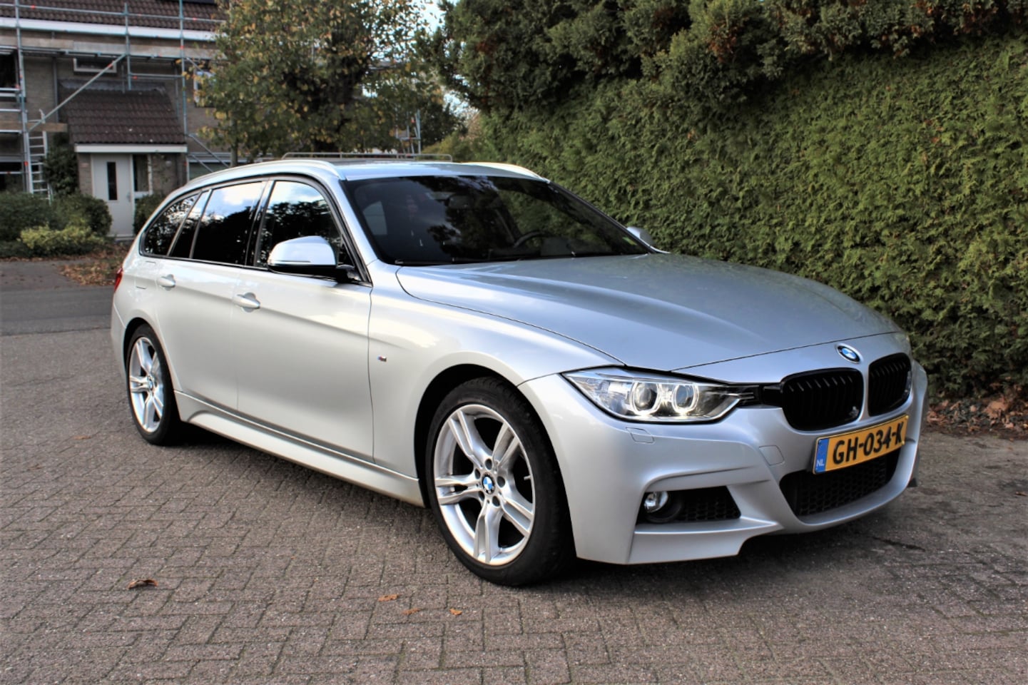 BMW 3-serie Touring - 316i Executive 316i executive - AutoWereld.nl