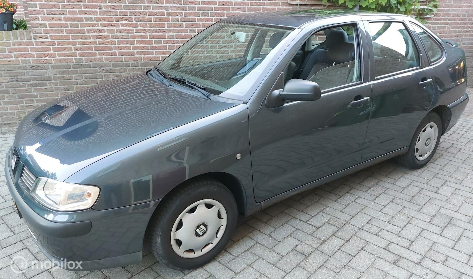 Seat Cordoba - 1.4-16V Stella 2001 (APK tot 29-01-2026.) - AutoWereld.nl