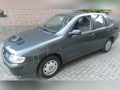 Seat Cordoba - 1.4-16V Stella 2001 (APK tot 29-01-2026.)