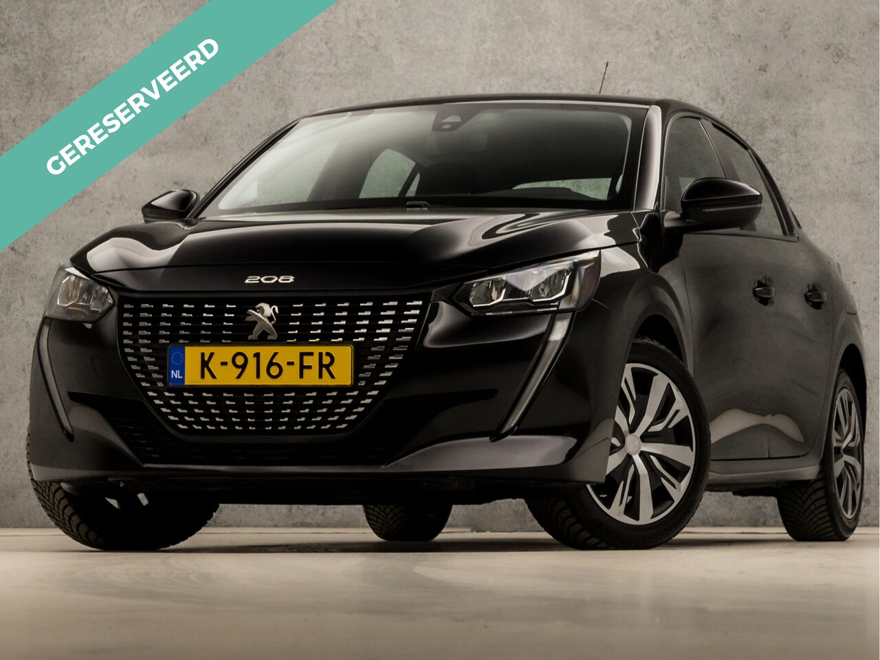 Peugeot 208 - 1.2 PureTech Sport (APPLE CARPLAY, GROOT NAVI, PARKEERSENSOREN, SPORTSTOELEN, LED KOPLAMPE - AutoWereld.nl