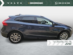 Volvo V40 Cross Country - 1.5 T3 Polar+ Luxury