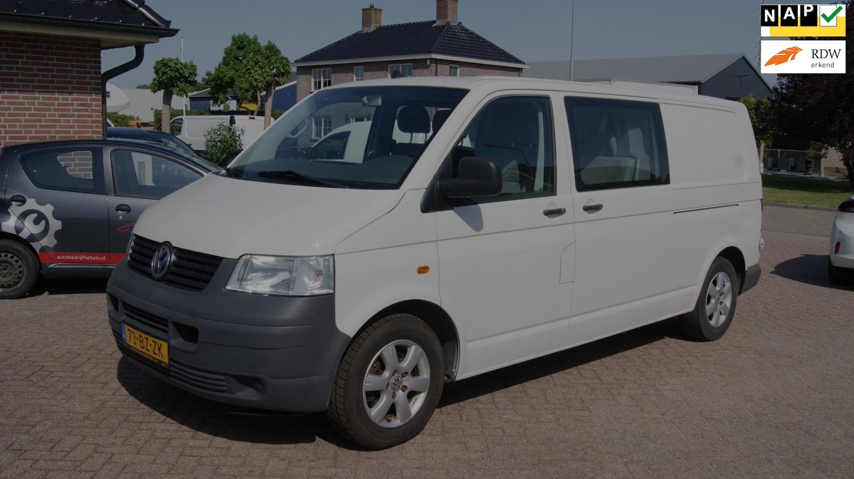 Volkswagen Transporter - 2.0 Benzine L2 Dubbele Cabine dubbele schuifdeur - AutoWereld.nl