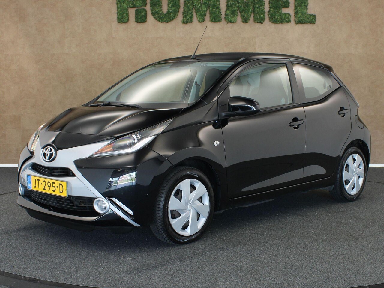 Toyota Aygo - 1.0 VVT-i X-Wave CABRIO - ORIGINEEL NEDERLANDSE AUTO - CABRIODAK - AIRCO - GROOT MULTIMEDI - AutoWereld.nl