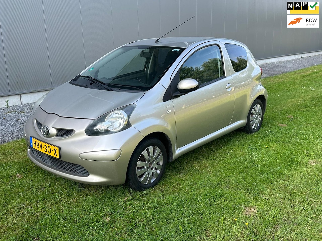 Toyota Aygo - 1.0-12V - AutoWereld.nl