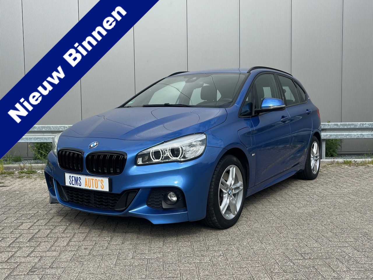 BMW 2-serie Active Tourer - M Sportpakket 225xe Centennial Executive - AutoWereld.nl