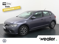 Volkswagen Polo - 1.0 TSI Life | 95 PK | Automaat | Navigatiesysteem | Parkeersensoren voor en achter |
