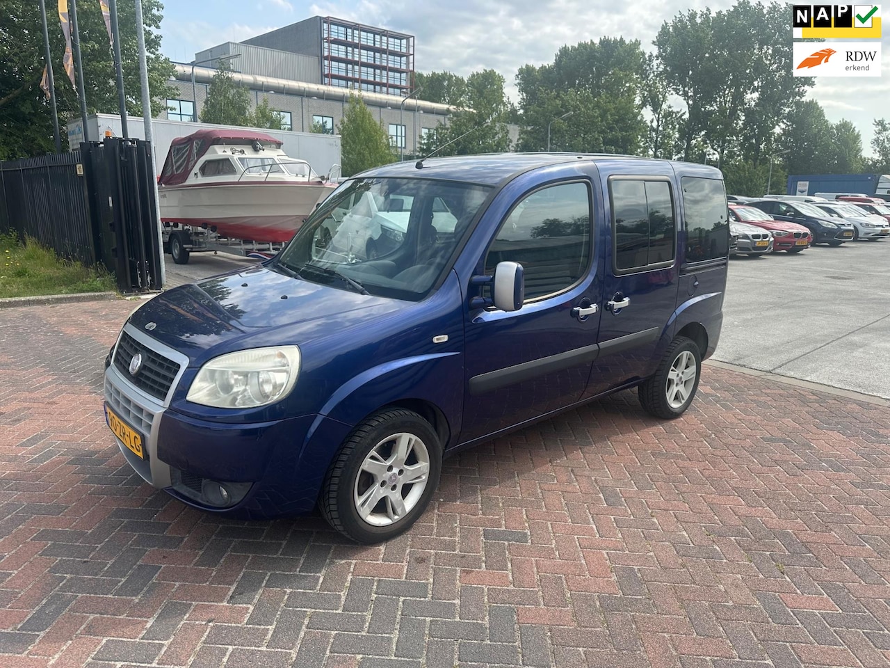 Fiat Doblò - 1.4 Malibu Airco! 180DKM NAP! 2008 - AutoWereld.nl