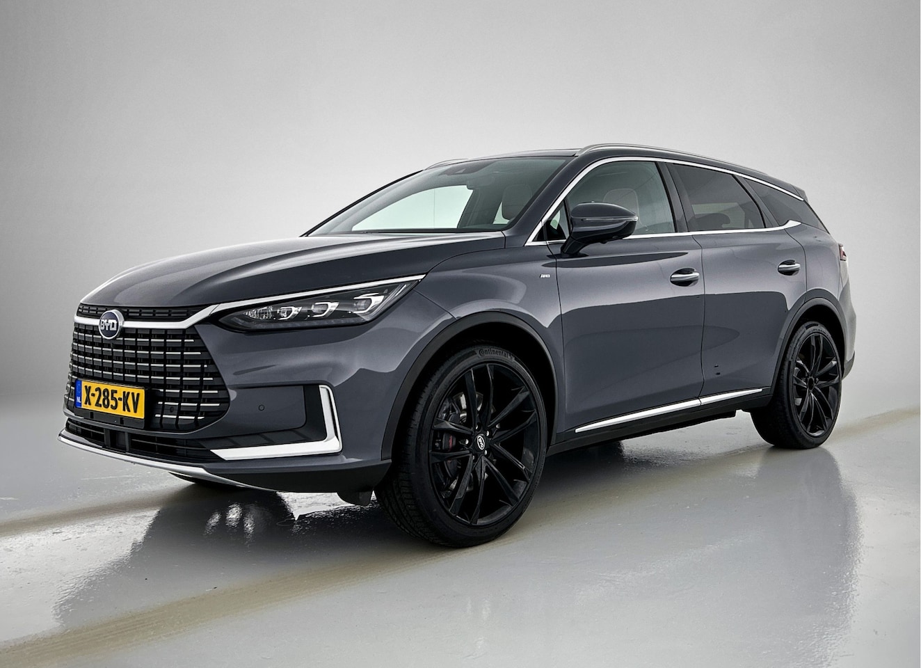 BYD Tang - AWD Executive 86 kWh | 400 KM rijbereik | Stoelverwarming-ventilatie | 22" LMV | - AutoWereld.nl