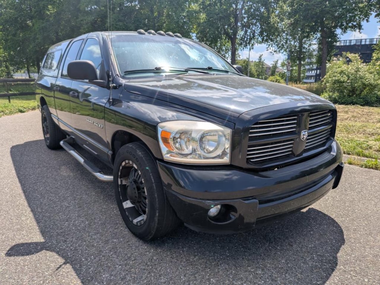 Dodge Ram 1500 - 5.7 Hemi V8 Automaat Benzine/LPG - AutoWereld.nl