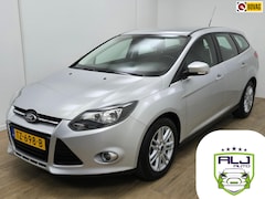 Ford Focus Wagon - Stationwagen Titanium luxe versie met cruisecontrol en bluetooth audio | Tweedehands Focus