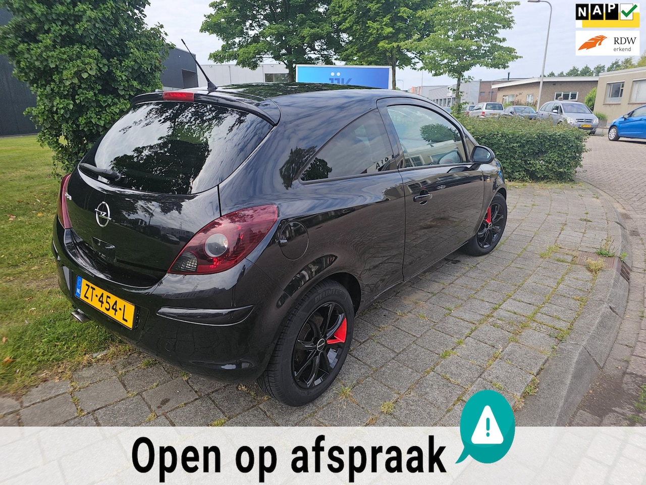 Opel Corsa - 1.4-16V Edition inruilmogelijk - AutoWereld.nl
