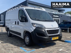 Peugeot Boxer - 330 2.2 BlueHDi 120 L1H1 Premium | Navigatie | Airco | Cruise Control | Parkeersensoren ac