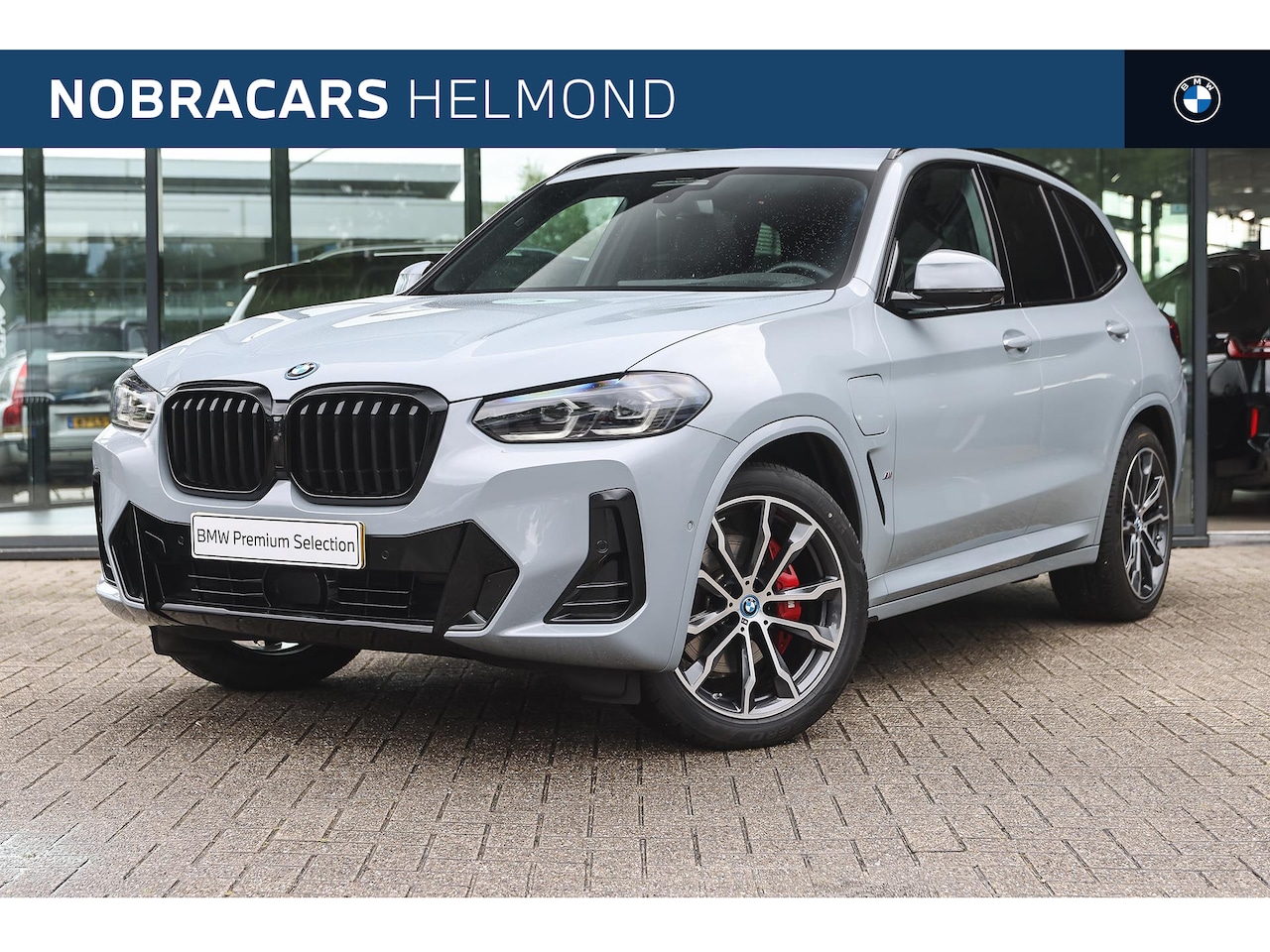 BMW X3 - xDrive30e High Executive M Sport Automaat / Panoramadak / Sportstoelen / Comfort Access / - AutoWereld.nl