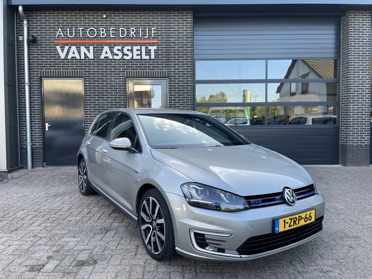 Volkswagen Golf - 1.4 TSI GTE Navi , Clima , Cruise - AutoWereld.nl