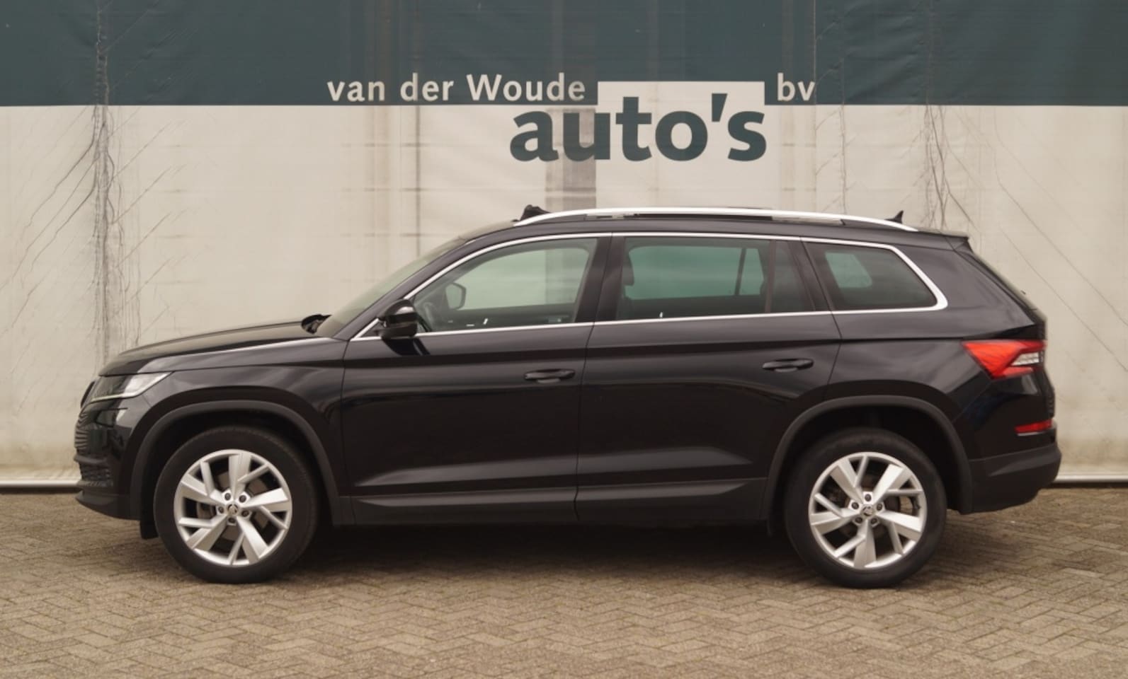 Skoda Kodiaq - 1.5 TSI 150pk DSG Limited Business Edition 7-persoons - AutoWereld.nl