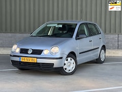 Volkswagen Polo - 1.4 I Automaat I APK
