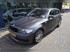 BMW 1-serie - 118i Business Line