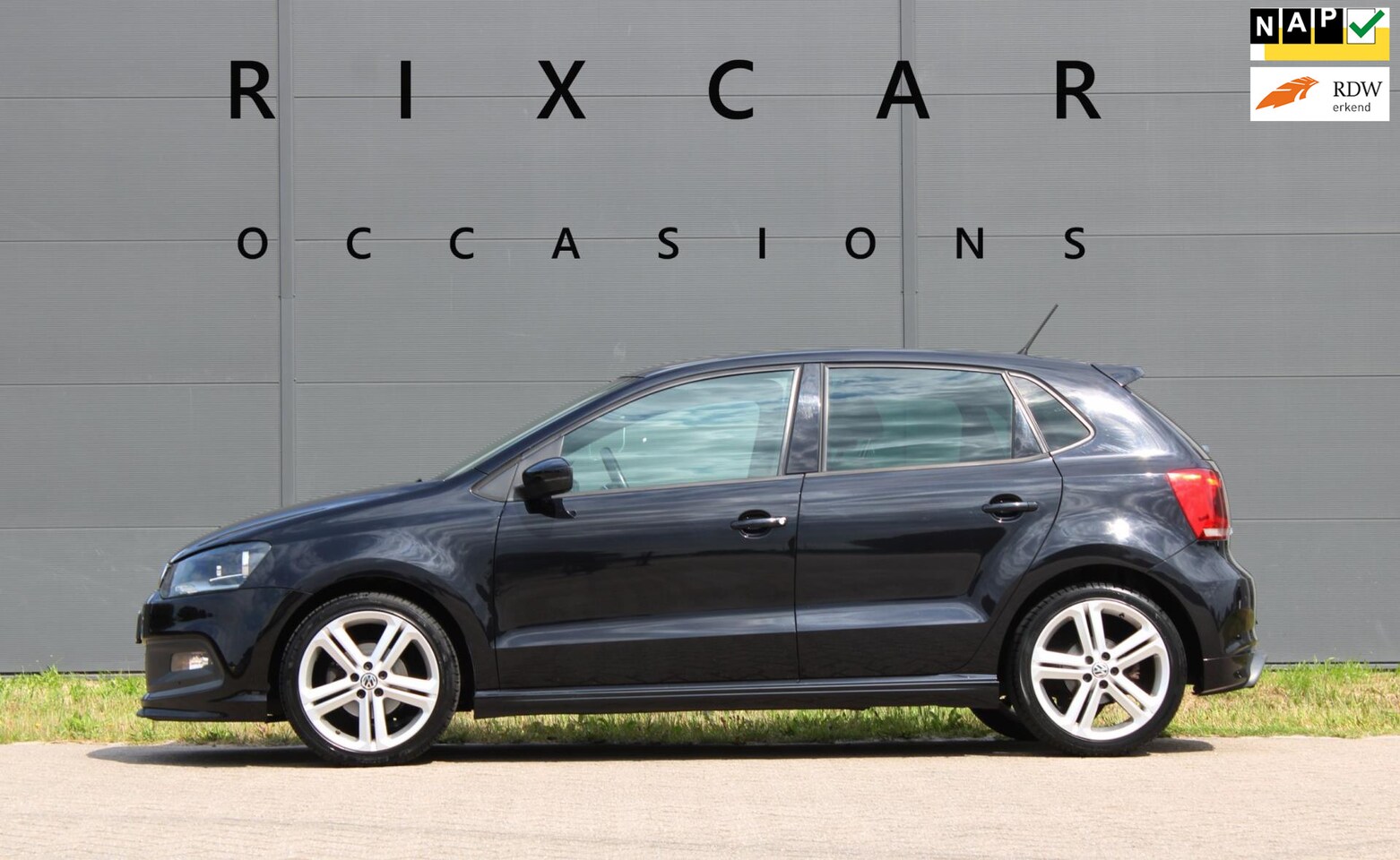 Volkswagen Polo - 1.2 TSI R-Line Edition Cruise Climate PDC !!NIEUWBINNEN!! - AutoWereld.nl