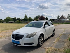 Opel Insignia Sports Tourer - 2.0 CDTI Edition