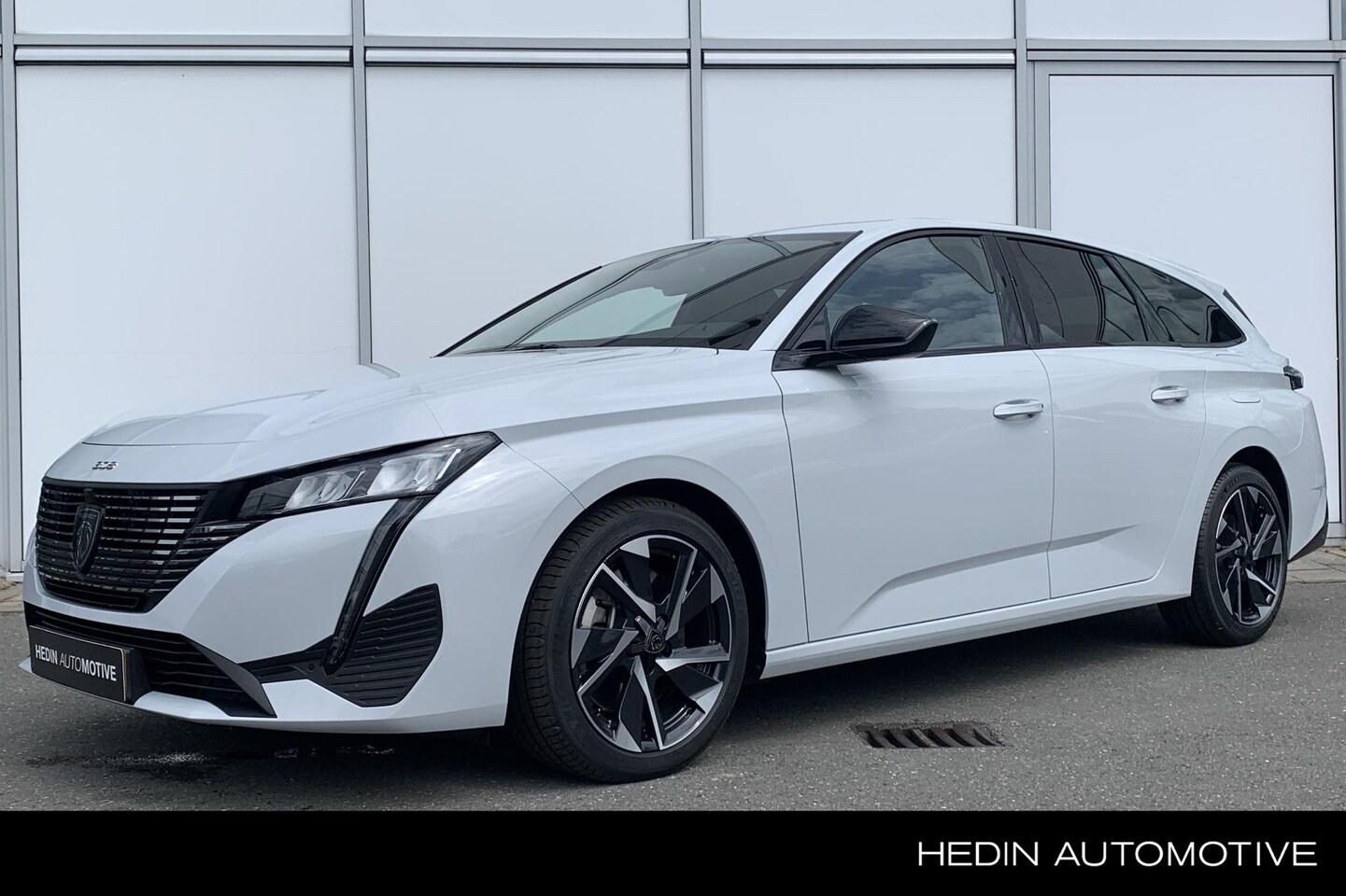 Peugeot 308 SW - 1.6 Plug-in Hybrid 180 Allure Avantage | Camera voor + achter | Adaptive cruise control | - AutoWereld.nl