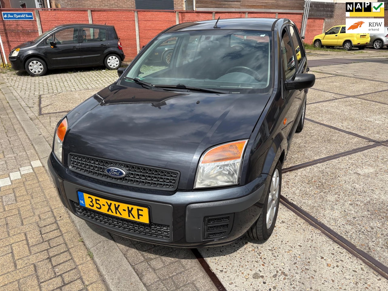 Ford Fusion - 1.4-16V Champion 1.4-16V Champion - AutoWereld.nl