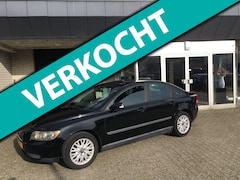 Volvo S40 - 1.8 Kinetic / ALU VELGEN / APK MAART 2026 / AIRCO / CRUISE