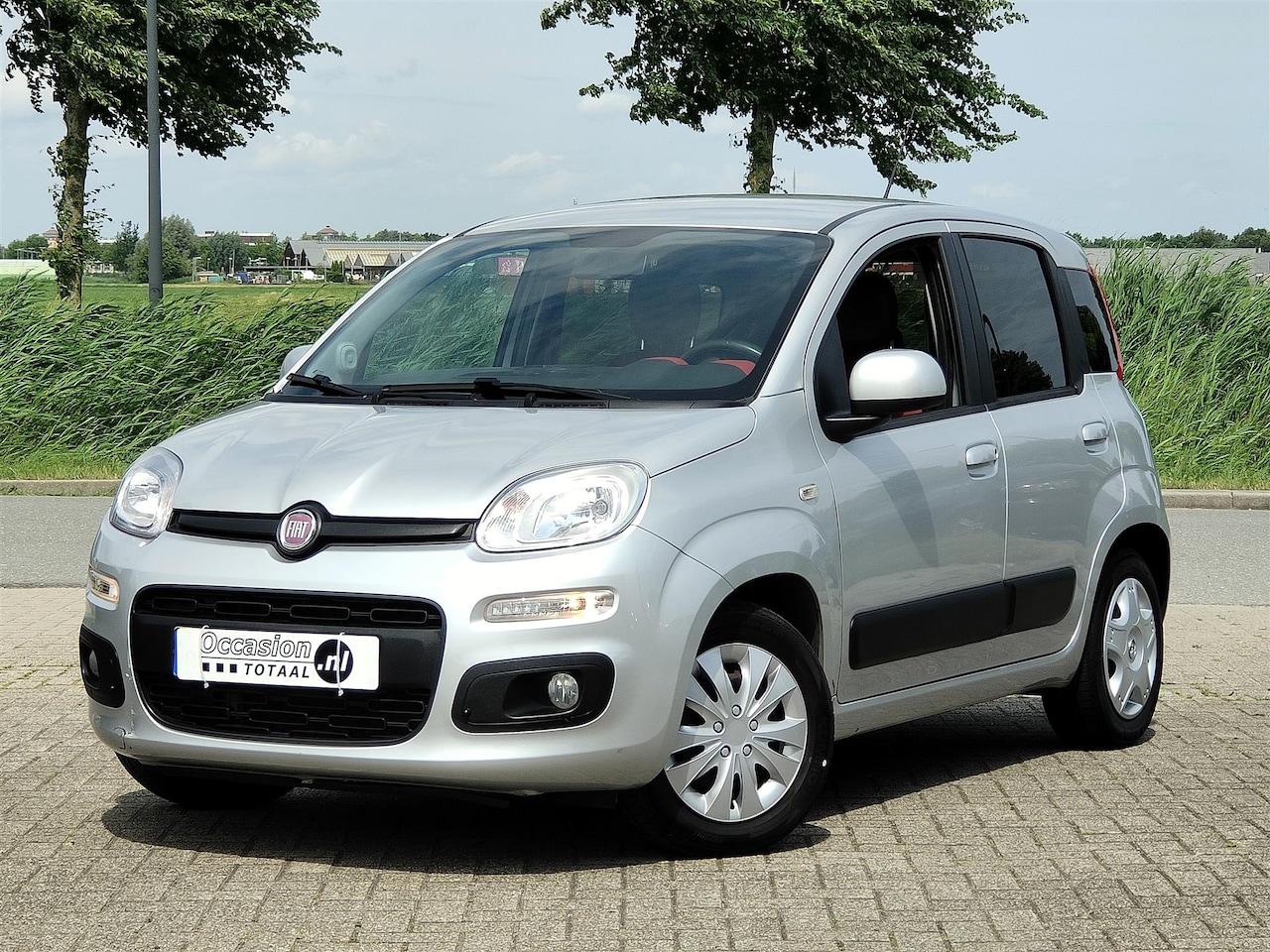 Fiat Panda - 0.9 TwinAir Lounge | Bluetooth | Climate | Trekhaak - AutoWereld.nl