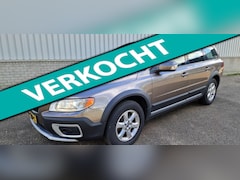 Volvo XC70 - 2.4 D5 Summum