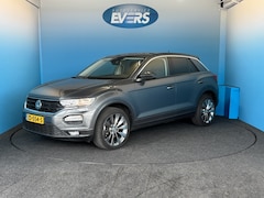 Volkswagen T-Roc - 1.5 TSI Sport AUTOMAAT, 18' LM velgen