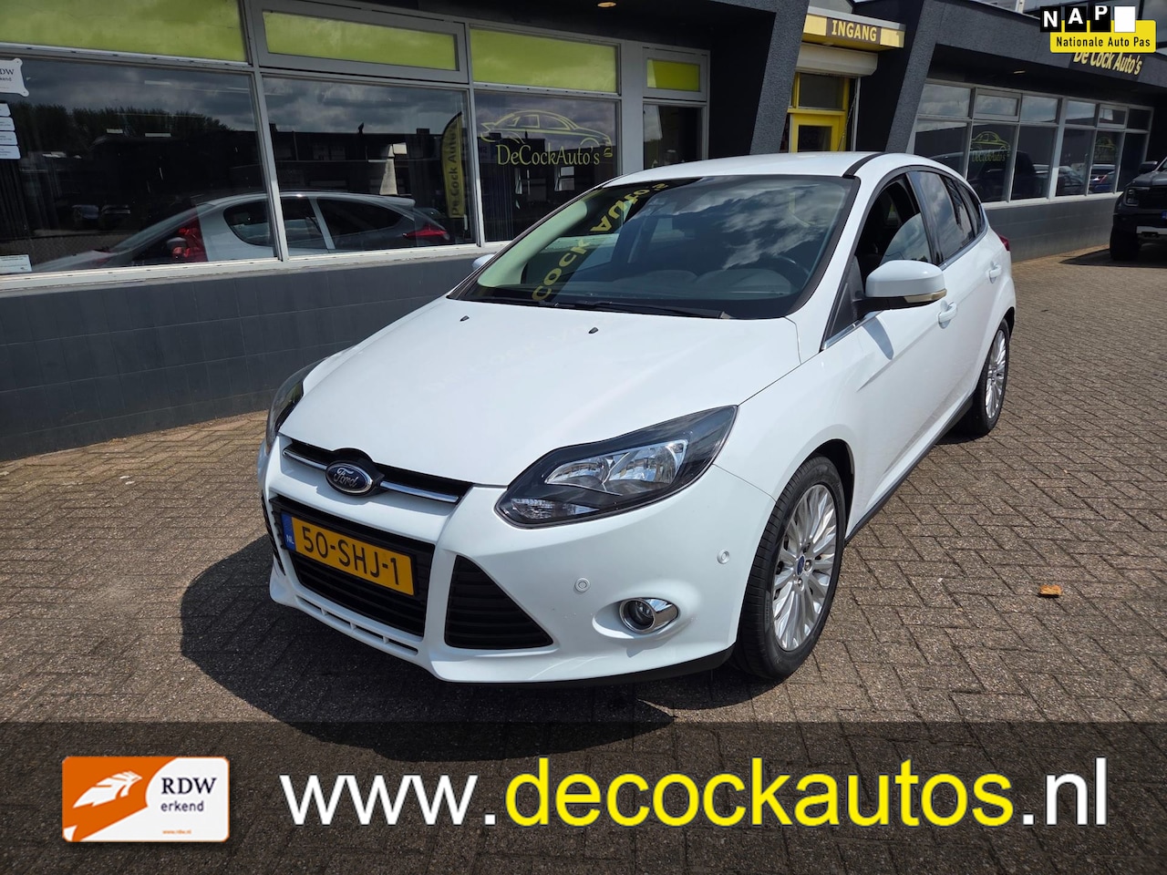 Ford Focus - 1.6 EcoBoost Titanium 1.6 EcoBoost Titanium - AutoWereld.nl
