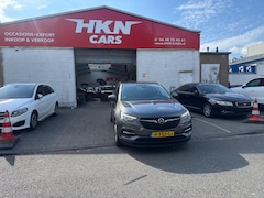 Opel Grandland X - 1.2 Turbo Business Edition