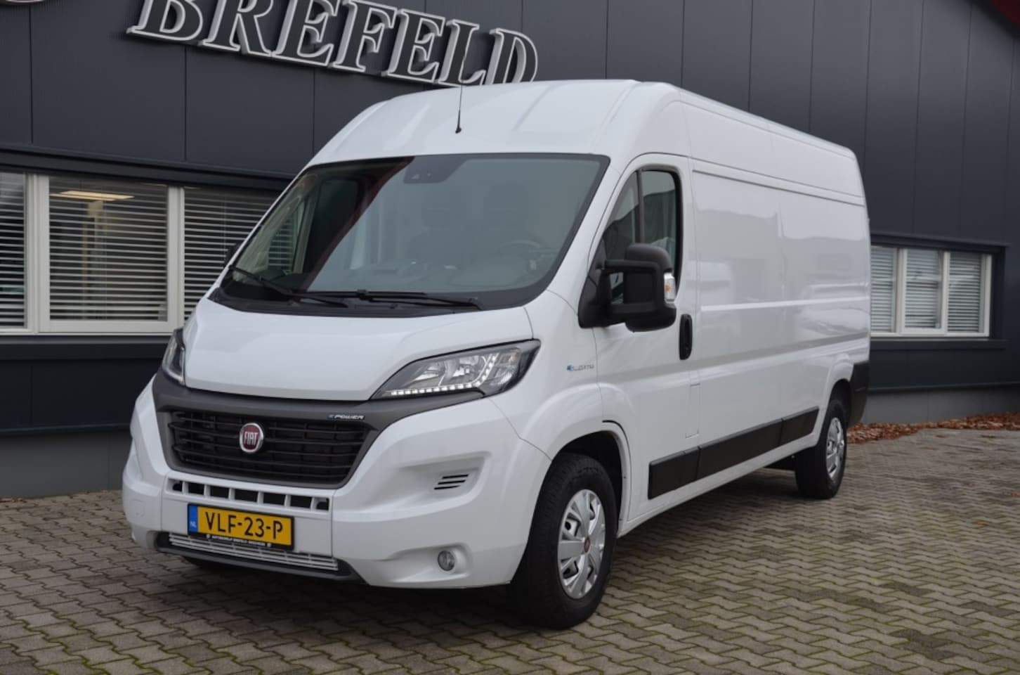 Fiat E-Ducato - 3.5T L3H2 Automaat 47 KWH Ideaal voor de Zero-Emissiezone - AutoWereld.nl