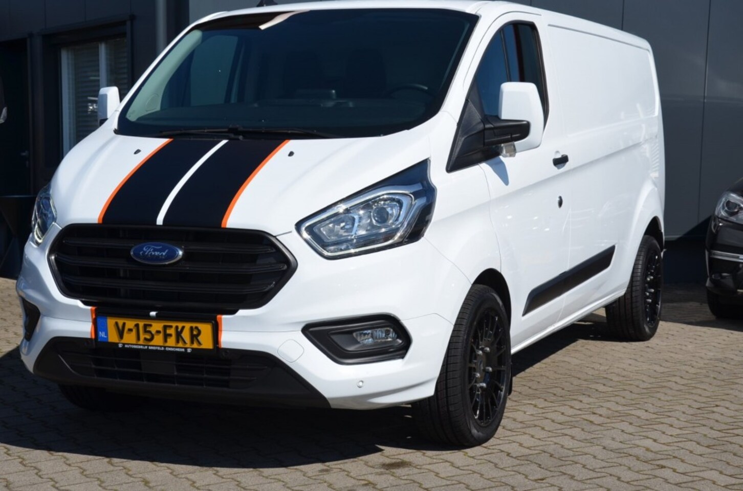 Ford Transit Custom - 320 2.0 TDCI L2H1 Limited 320 2.0 TDCI L2H1 Limited - AutoWereld.nl