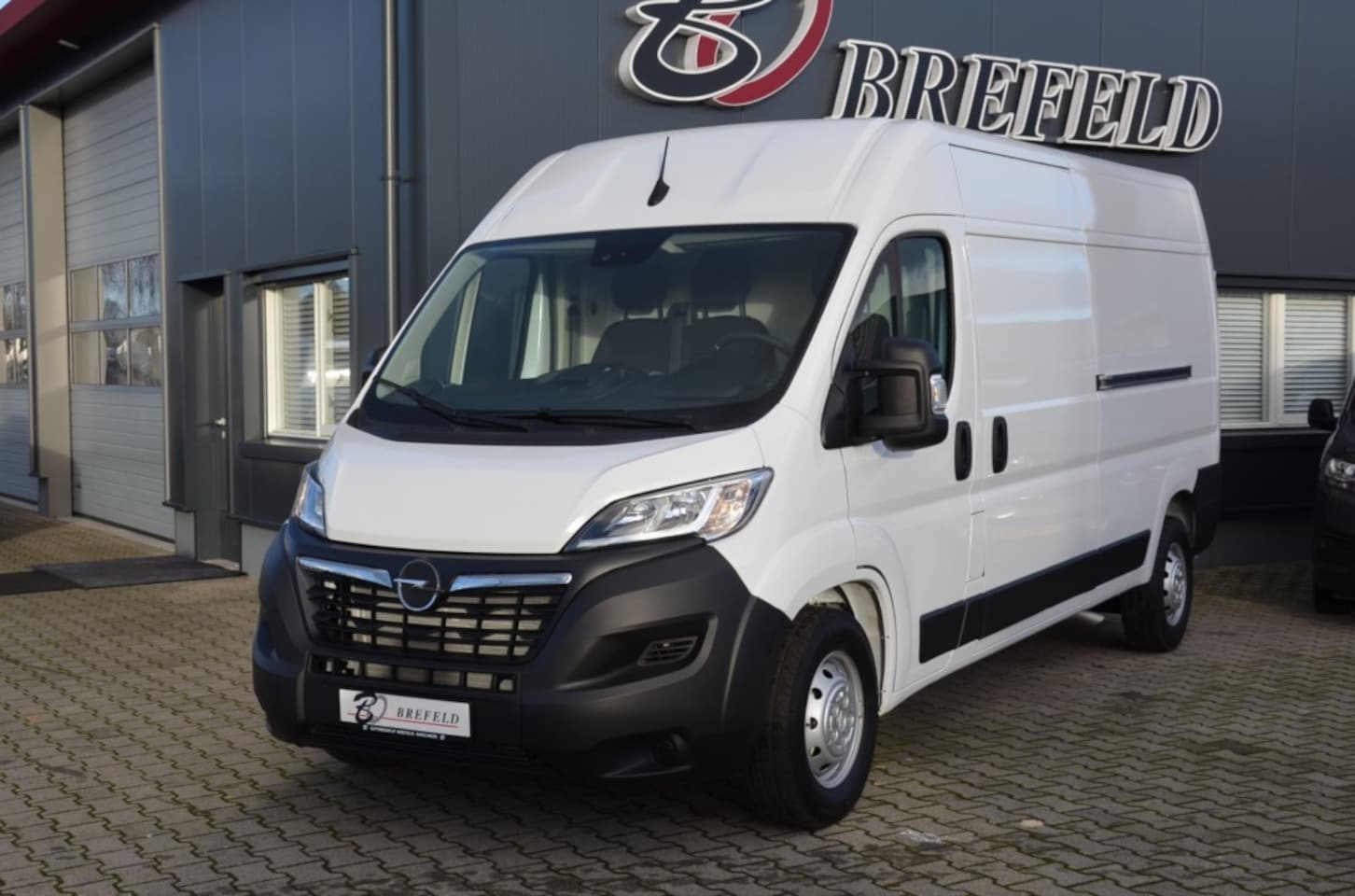 Opel Movano - 2.2D 165pk L3H2 Maxi,3000kg trekgewicht Apple carplay  2xschuifd - AutoWereld.nl